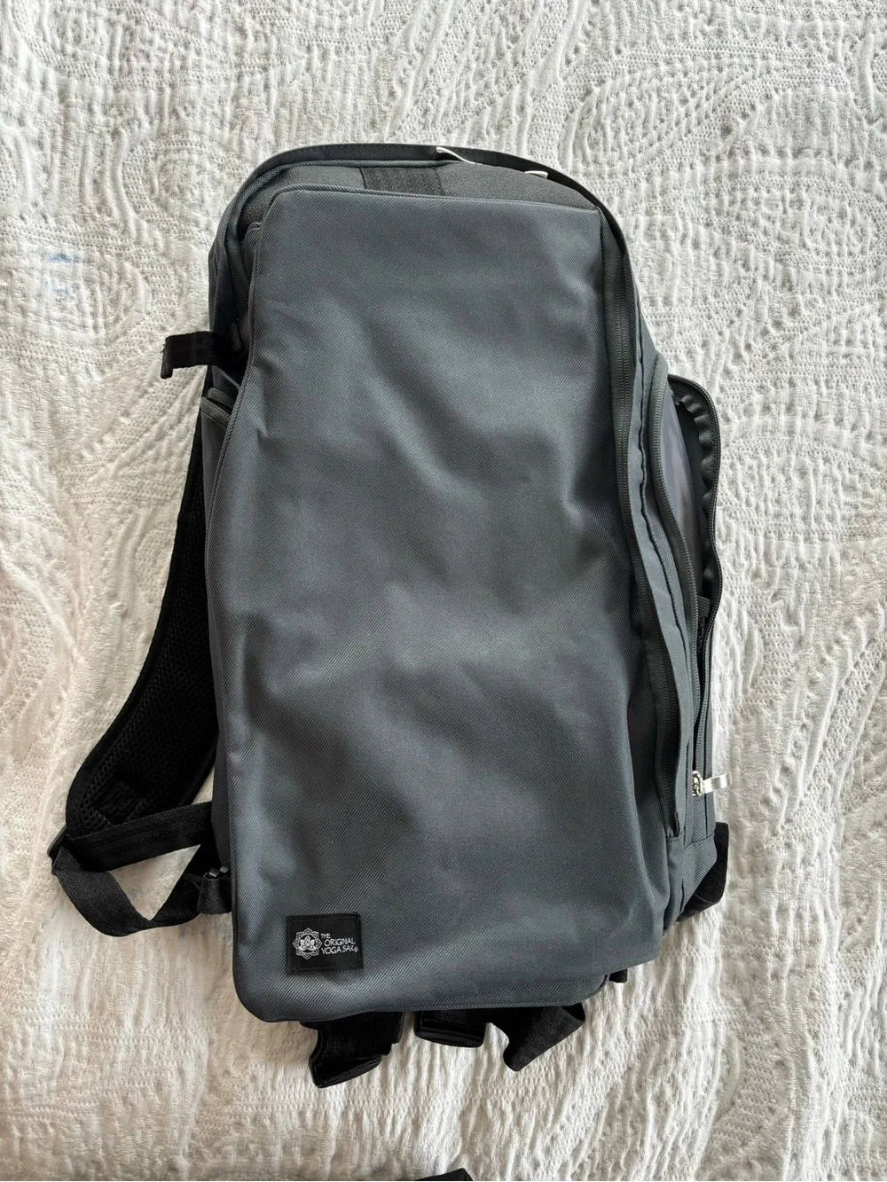 The Original Yoga Sak Yoga Mat Backpack Gym Bag in Charcoal Grey